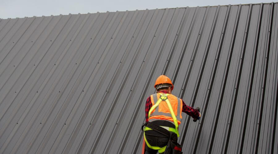 Professional gutter cleaning in Kiester, MN